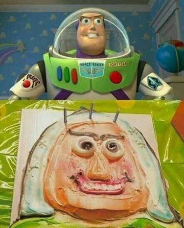 27 Kids' Birthday Cake Fails That'll Make You Go, "Nailed It!" Epic Cake Fails, Bad Cakes, Cake Fails, Diy Fails, Expectation Vs Reality, Disney Cakes, Buzz Lightyear, What’s Going On, Funny Fails