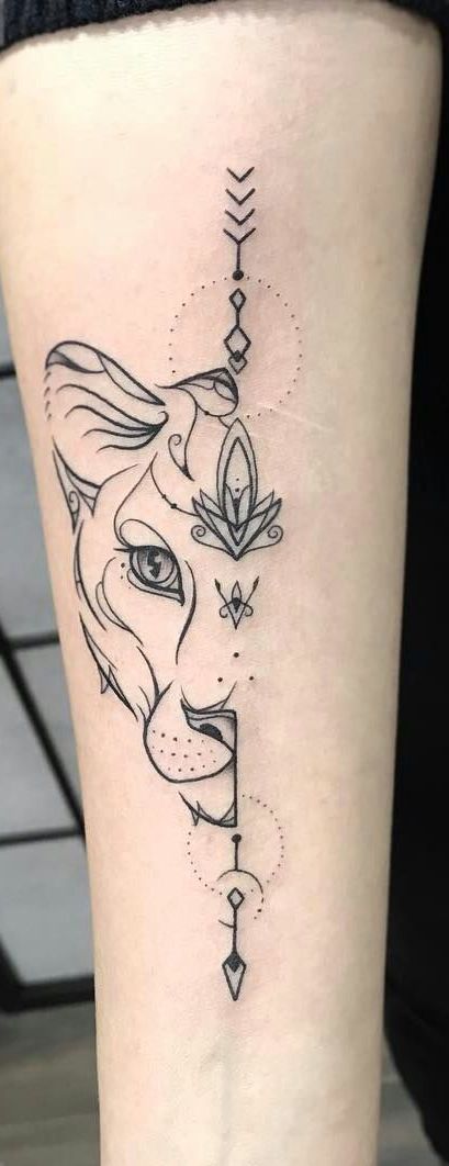 Lioness Tattoo Design, Beautiful Spine Tattoos, Fierce Tattoo, Tattoos Forearm, Be Brave Tattoo, Spine Tattoo Ideas, Tattoo For Boyfriend, Lioness Tattoo, Feminine Tattoo Sleeves