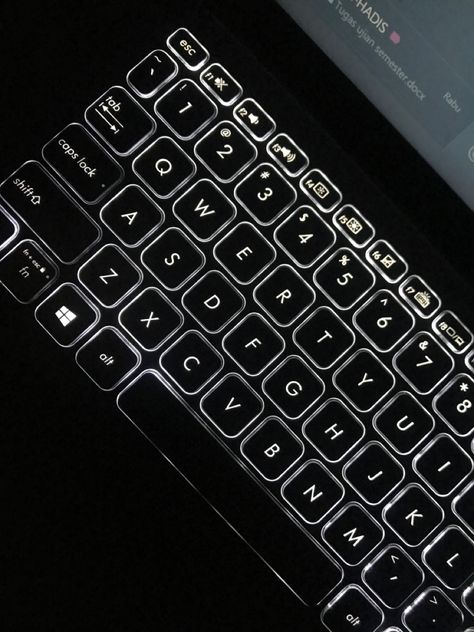 Tag: wallpaper lockscreen dark keyboard light Keyboard Snap Streak, Keyboard Laptop Aesthetic, Cool Keyboard Wallpaper, Laptop Keyboard Aesthetic, Keyboard Snap, Keyboard Pic, Lock Screen Laptop, Lighting Keyboard, Keyboard Dark