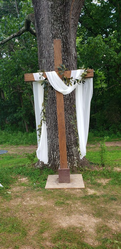 Cross For Outdoor Wedding, Cross With White Cloth, Wooden Cross Wedding Ceremony, Cross Arbor, Outdoor Cross, Wooden Crosses Diy For Grave Site, Cross Wedding Backdrop, Christ Centered Wedding, Wedding Aisle Outdoor