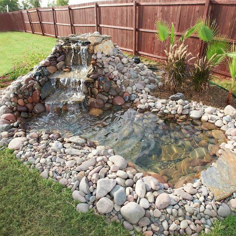 DIY Pond Kolam Koi, Taman Air, Backyard Pond, Diy Pond, Garden Waterfall, Pond Waterfall, Waterfalls Backyard, Pond Design, Garden Types