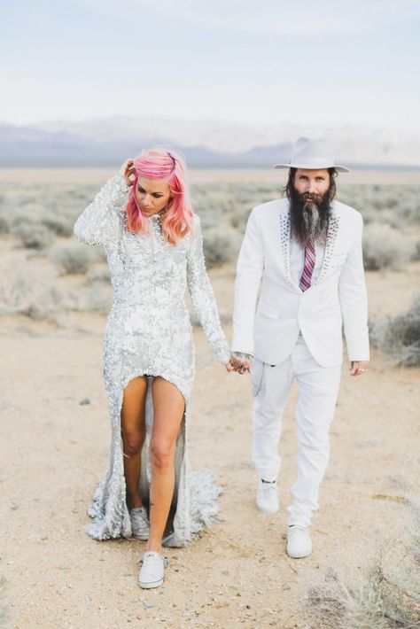 pink hair, silver wedding dress, converse, white suit... it's all just so darn fabulous! Silver Wedding Dress, Biker Wedding, Wedding Dress Sequin, Las Vegas Elopement, Rock N’roll, Traditional Wedding Dresses, Nontraditional Wedding, Las Vegas Weddings, Desert Wedding