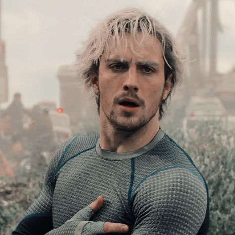 Pietro maximoff icons Pietro Maximoff Aesthetic, Pietro Maximoff Icon, Aaron Taylor Johnson Quicksilver, Avengers Dr, Male Art Men, Taylor Johnson, Aaron Johnson, Avengers 2, Aaron Taylor