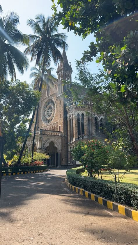 Mumbai uni Grant Medical College Mumbai, Nmims Mumbai Campus, Living In Mumbai, Mumbai City Aesthetic, Mumbai Aesthetic, Historical India, Buddha Painting Canvas, Instagram Design Creative, Mumbai Food