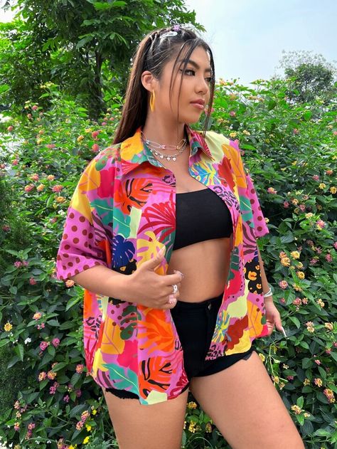 Tropical Shirt Outfit, Hawaiian Party Outfit, Hawaiian Outfit Women, Bonnaroo Outfits, Hawaiian Shirt Outfit, Lollapalooza Outfit, Pool Party Outfits, Festival Outfits Women, Tropical Outfit