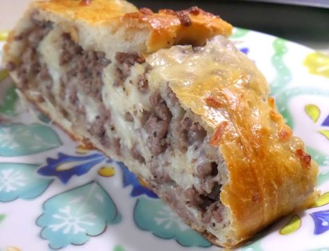 Welcome Home Blog: Sausage Bread Sausage Bread Recipe Crescent Rolls, Sausage Bread With Frozen Bread Dough, Sausage And Cheese Bread, Sausage French Bread, Sausage Loaf, Sausage Roll Recipes, Sausage Bread Recipe, Sausage Sandwich Recipes, Chili Cheese Hot Dog