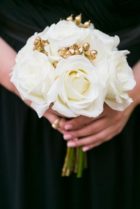 15 Luxury Wedding Bouquets ❤ luxury wedding bouquets tender bouquet with gold lightlyphoto #weddingforward #wedding #bride Golden Bouquet Wedding, Wedding Flowers White And Gold, White And Gold Bridesmaid Bouquet, Gold And White Wedding Bouquet, White And Gold Flower Bouquet, White And Gold Bridal Bouquet, Gold Bridesmaid Bouquet, White And Gold Wedding Flowers, White And Gold Wedding Bouquet