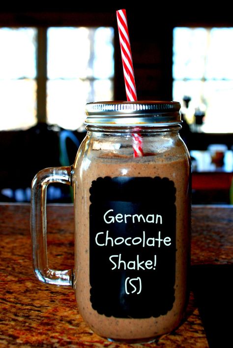 German Chocolate Shake! (S) Sugar-free- Trim Healthy Mama. Enjoy! Thm Shakes, Thm Smoothies, Trim Healthy Mama Drinks, Trim Healthy Mama Recipe, Thm Drinks, Trim Healthy Mama Dessert, Cookbook Shelf, Trim Healthy Recipes, Trim Healthy Mama Plan