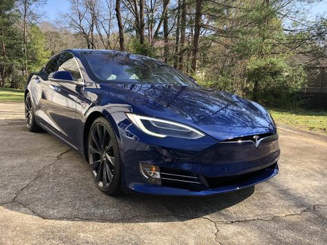 Sonic Carbon Twin Turbine Wheels on Deep Blue Metallic Model S - Imgur Tesla Model S Blue, Blue Tesla Aesthetic, Tesla Car Model 3, Tate Aesthetic, Tesla Custom, Blue Tesla, Tesla Car Models, Vision 2023, Blue Cars