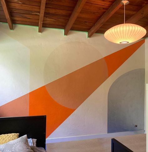 Pool Mural, Wall Mural Ideas, Boys Room Mural, Modern Wall Mural, Living Room Plan, Living Room Murals, Interior Murals, Condo Living Room, Modern Mural