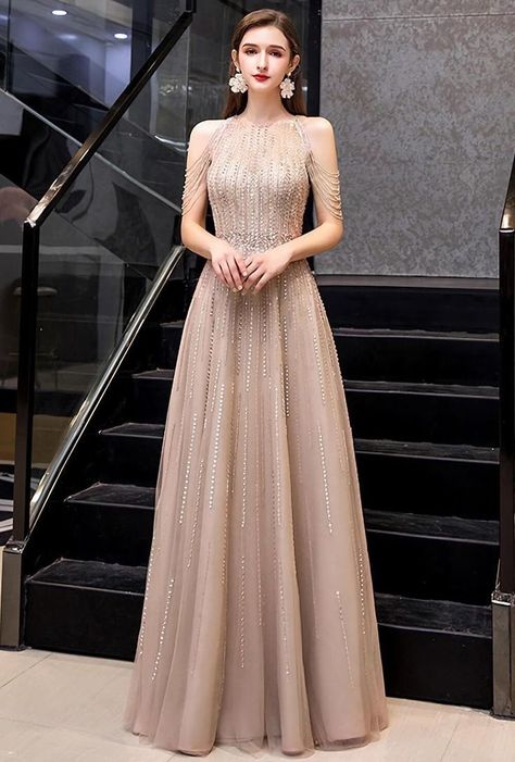 Junior Homecoming Dresses, Bride Dress Vintage, Party Gown Dress, Classy Gowns, 파티 드레스, Womens Prom Dresses, Evening Gowns Elegant, A Line Prom Dresses, Formal Dresses For Women