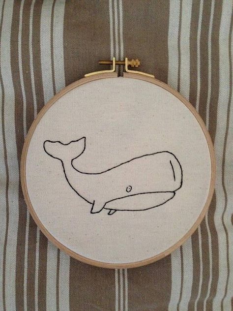 baleine broderie embroidery Whale Embroidery, Homemade Wedding Gifts, Blackwork Cross Stitch, Sashiko Pattern, Sewing Bee, Embroidered Napkins, Craft Punches, Embroidery Stitches Tutorial, Embroidery Gifts