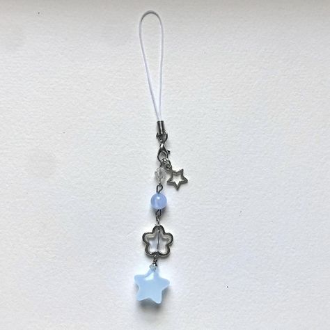 💫 phone charm • blue star phone charm • 5.5 inches... - Depop Phone Keychain Blue, New Jeans Phone Charm, Y2k Phone Charm, Phone Charms Ideas, Phone Charms Diy, Phone Charm Ideas, Diy Phone Charms, Phone Charm Aesthetic, Blue Phone Charm