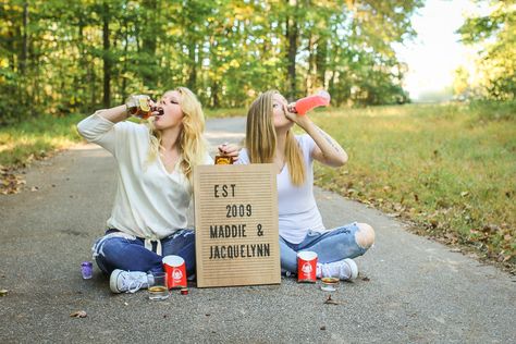 Photoshoot With Alcohol, Friend Anniversary Photoshoot, Fall Best Friend Photoshoot, Best Friend Birthday Photoshoot, Drinking Best Friend Photoshoot, Best Friend Fall Photoshoot Ideas, Fall Best Friend Photoshoot Funny, Best Friend 30th Birthday Photoshoot, Best Friend Pictures Photo Shoots Beer