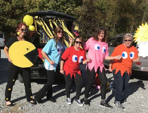 Pac Man Trunk Or Treat Ideas For Cars, Pac Man Costume Diy Group Halloween, Trunk Or Treat Ideas Video Games, Pac Man Diy Costume, Arcade Trunk Or Treat, M And M Trunk Or Treat Ideas, Pac Man Group Costume, Video Game Trunk Or Treat, Pacman Trunk Or Treat Ideas