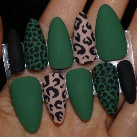 Green And Gold Leopard Nails, Wild One Nails, Green And Silver Nails Ideas, Camo Green Nails, Green Nail Designs Almond, 50th Birthday Nails Design, Green Animal Print Nails, Green Cheetah Nails, Green Leopard Print Nails