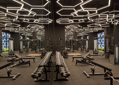 I love the lights must incorporate! Fitness Center Design, Gym Lighting, Dream Gym, Gym Center, Gym Design Interior, Luxury Gym, Fitness Humor, Gym Room At Home, Gym Interior