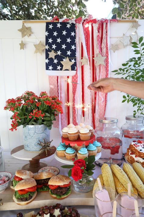 4th of July Party — The Loveliest Detail 4th Of July Food Table Set Up, July 4 Party Ideas, Usa Party Decorations, 4th Of July Themed Birthday Party, Americana Party, Taylor Swift Fourth Of July Party, July 4th Decorations, July 4th Party, All American Bbq Party