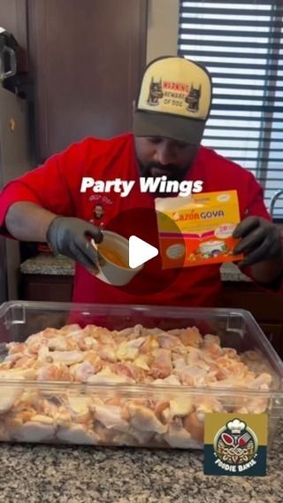 FoodieBawse on Instagram: "Party Wings Yummy!!!
Recipe at @chef_thai951 

#partywings #hotwings #buffalowings #chickenwings #friedwings #wings #chickenrecipes #chicken #chickenlovers #friedchicken #foodinstagram #foodie #foodinspiration #foodinspo #recipes #chickenrecipes #recipeoftheday #recipeshare #homemadecooking #homemadefood #homemadechicken #cookwithme #cookinginspiration #dinnertonight #lunchtoday  #quickmeals #easymeals #atlanta #atlantafoodie" Hot Wing Bar Ideas, Rotisserie Chicken Wings Recipes, Party Wings Recipe Fried, Leftover Chicken Wings What To Do With, Wing Bar Party Ideas, New Years Eve Dinner Ideas Meals, Chicken Party Food, Sweet 16 Food Ideas Dinners, Wings Recipe Fried