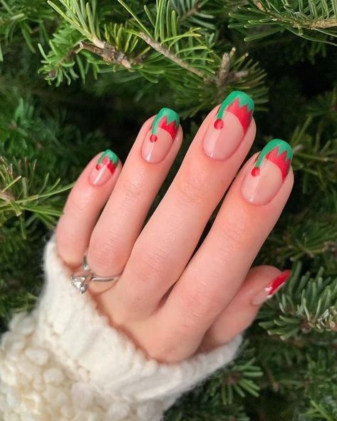 Nails Christmas Red And Green, Elf Nail Designs, Christmas Elf Nail Art, Red And Green Tip Nails, Elf Inspired Nails, Elf Nails Christmas, Simple Disney Christmas Nails, Christmas Nails Squoval, Cindy Lou Who Nails