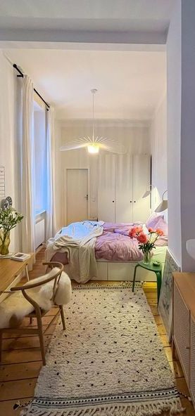 Copenhagen Bedroom Aesthetic, Scandinavian Room Bedroom, Long Bedroom Layout, One Room Apartment Ideas, 2023 Bedroom, Student Bedroom, Stylish Bedroom Decor, Bedroom 2024, Decoration For Bedroom