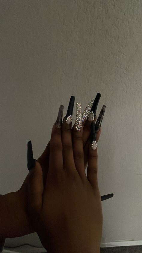 Black French Tips With Rhinestones, Acrylic Frenchies, French Tips With Rhinestones, Black French Tip Nails, Black Press On Nails, Black French Tip, Black French Tips, Prom Eye Makeup, Black French