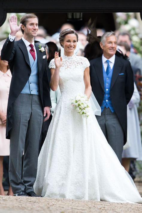 Wedding Of Pippa Middleton And James Matthews Pippa Middleton Wedding Dress, Pippas Wedding, Celebrity Wedding Gowns, Pippa Middleton Wedding, Pippa Middleton Style, Famous Wedding Dresses, Pippa And James, Middleton Wedding, Princesse Kate Middleton