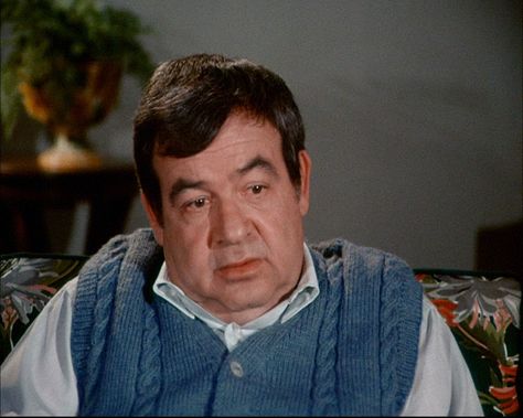 Happy Days: Season 1, Episode 2 The Lemon (22 Jan. 1974)   Tom Bosley , Howard Cunningham , Tom Bosley, Happy Days, Classic Tv, Season 1, Happy Day, Heathers, Favorite Tv Shows, Lemon, Tv Shows