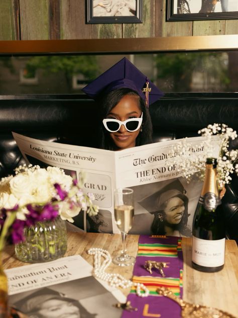 Master Graduation Pictures Black Women, Masters Degree Announcement, Accounting Degree Photoshoot, Law Graduation Photoshoot, Doctoral Degree Graduation Party, Vision Board Graduate, Science Major Graduation Pictures, Grad School Photos, Psychology Degree Photoshoot