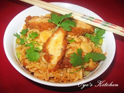 Buffalo Chicken Ramen Noodles Marinade Pork, Friday Recipes, Pork Marinade, Pork Seasoning, Chicken Ramen, Chinese Cooking Wine, Ramen Noodle, Human Food, Trending Recipes