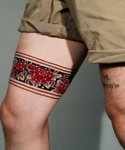 Mexican Band Tattoo, Botany Tattoo Vintage, American Traditional Sleeve Tattoos, Korean Traditional Tattoo, Japanese Arm Band Tattoos For Men, Red Tattoo Men, Foot Tattoos For Men, Thigh Band Tattoo, Ankle Band Tattoo