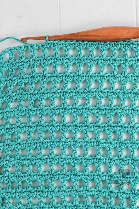 Colosseum Stitch Crochet Free Pattern and Video Tutorial - Winding Road Crochet Loose Weave Crochet Blanket, Breathable Crochet Stitches, Open Crochet Patterns, Open Stitch Crochet Blanket, Crochet Patterns With Holes, Big Crochet Stitches, Hole Crochet Stitch, Holey Crochet Blanket, Crochet Stitch With Holes