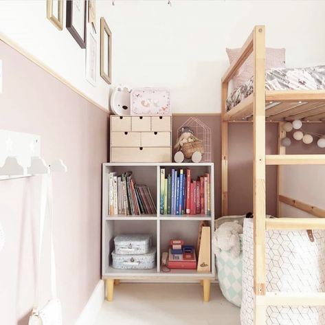 11 IKEA EKET Cabinet Hacks | Apartment Therapy Eket Ikea Ideas Kids, Ikea Toddler Room, Ikea Girls Bedroom, Eket Ikea, Eket Cabinet, Credenza Styling, Muuto Stacked, Ikea Eket, Used Cabinets