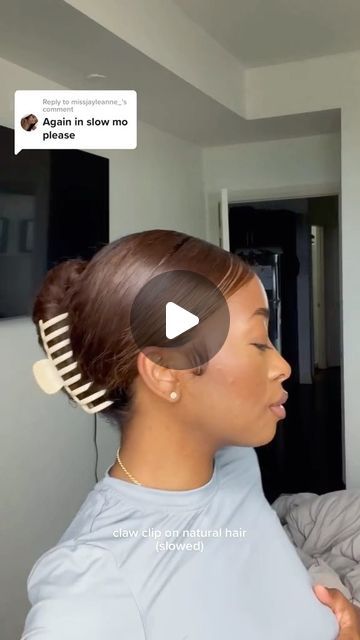 Certified Bella Beauty on Instagram: "Claw clip tutorial 🔥🔥" Claw Clip Natural Hair, Curly Claw Clip Hairstyles, Curly Claw Clip, Claw Clip Tutorial, Claw Clip Hairstyles, Dutch Braid Hairstyles, Bella Beauty, Hairstyles Bun, Clip Hairstyles