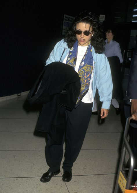 Julia Louis Dreyfus Style, Julia Louis Dreyfus 90s, 90s Punk Fashion, Julia Roberts Style, Niche Interests, Elaine Benes, 90s Culture, 90s Punk, Julia Louis Dreyfus