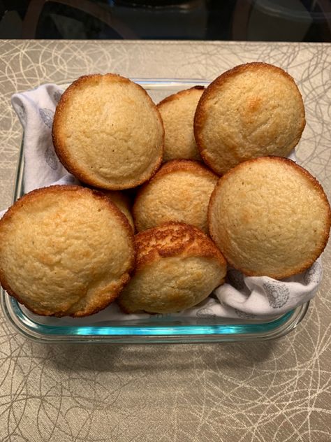 Martha White Buttermilk Cornbread Recipe, Martha White Cornbread, Buttermilk Cornbread Muffins, Cornbread Muffin Recipe, Buttermilk Cornbread Recipe, White Cornbread, Easy Southern Cornbread, Cornbread Muffin, Cornbread Muffins Recipe