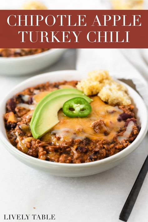 Dairy Free Recipes For Lunch, Healthy Turkey Chili, Healthy Chili Recipe Turkey, Apple Turkey, Turkey Chili Healthy, Healthy Bowl, Fall Meal, Healthy Bowls Recipes, Chili Recipe Turkey