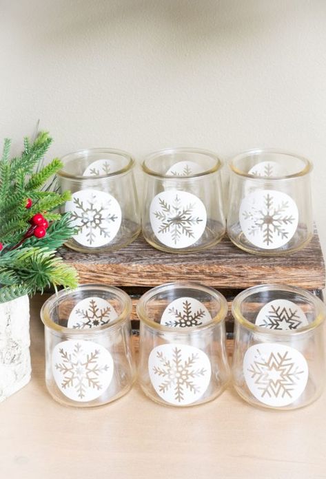 Oui Jars, Oui Yogurt, Yogurt Jars, Candles Rustic, Diy Snowflake, Chalk Paint Mason Jars, Clay Pot Projects, Jars Diy, Snowflake Craft