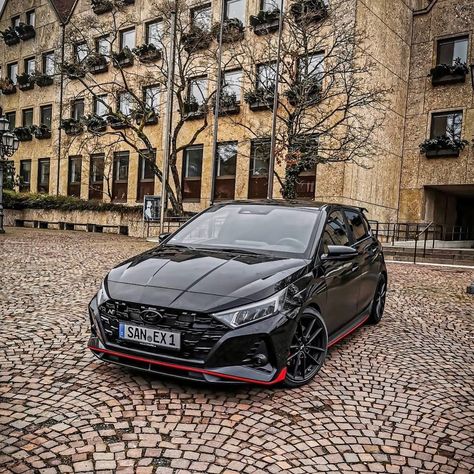 Hyundai I20n, Korean Cars, Vinyl For Cars, Hatchback Cars, Hyundai I30, Sci Fi Ships, Hot Hatch, Honda Fit, New Town