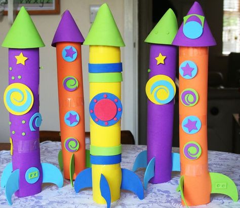 Paper towel roll rockets Rocket Ship Craft, Ship Craft, Pool Noodle, Woodworking For Kids, Toilet Paper Roll Crafts, Paper Roll Crafts, Space Party, Paper Towel Roll Crafts, Craft Projects For Kids