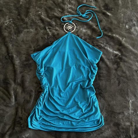 Cybery2k slinky halter top. Blue color. Ruched... - Depop Trashy Mcbling Outfits, 90s Halter Top, Blue Y2k Outfit, Halter Tops Outfit, 2004 Fashion, Y2k Halter Top, Grunge Mcbling, Turquoise Clothes, 2000s Tops