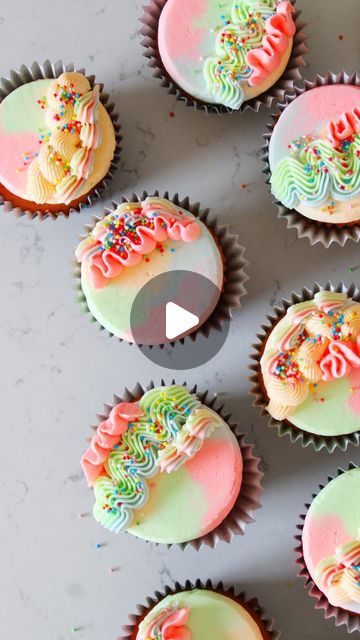 Jessica Harris on Instagram: "Cupcake fun!

I had so much fun making these bright flat top cupcakes with some fun piping on top! Using the powdered colours from @sugarandcrumbs2023 , isn’t this colour palette so bright and happy???

#cupcakestagram #cupcakedecorating #cupcakeoftheday #cupcakestyles #cutecupcakes #4cake_sake #sugarandcrumbs" Flat Top Cupcakes, Pastel Cupcakes, Cute Cupcakes, Cupcakes Decoration, Flats Top, Colour Palette, Party Time, Some Fun, Piping