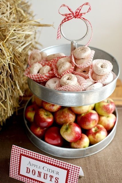 Apple Birthday Party, Apple Picking Party, Apple Theme Parties, Apple Orchard Wedding, Apple Birthday, Fall Party Food, Fall Harvest Party, Fall Birthday Parties, Orchard Wedding