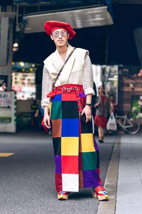 The Best Street Style From Tokyo Fashion Week Spring 2020 African Street Style, Tokyo Fashion Week Street Styles, Street Apparel, Mode Harajuku, Antibiotic Resistance, Japan Fashion Street, Tokyo Fashion Week, Fashion Week Spring 2020, Tokyo Street Style