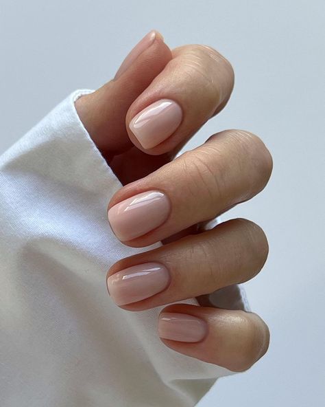 Nails Milky, Natural Manicure, Milky Nails, Nails Natural, Classic French Manicure, Blush Nails, Nail Strengthener, Nail Health, Cute Nail Art