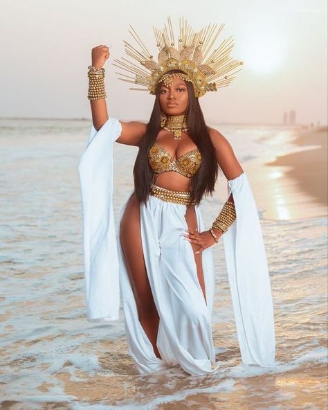 African Birthday Photoshoot Ideas, Egyptian Goddess Outfit Ideas, Egyptian Birthday Photoshoot Ideas, Black Goddess Outfit Ideas, African Goddess Outfit Ideas, Oshun Inspired Photoshoot, Black Woman Fairy Cosplay, Egyptian Goddess Photoshoot Ideas, Egyptian Themed Photoshoot