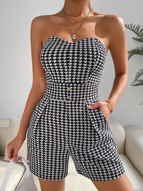 Tube Romper, Comfy Jumpsuits, Diy Vetement, Strapless Romper, Short Jumpsuit, Rompers Women, Tulum, Vintage Tops, Tube Top