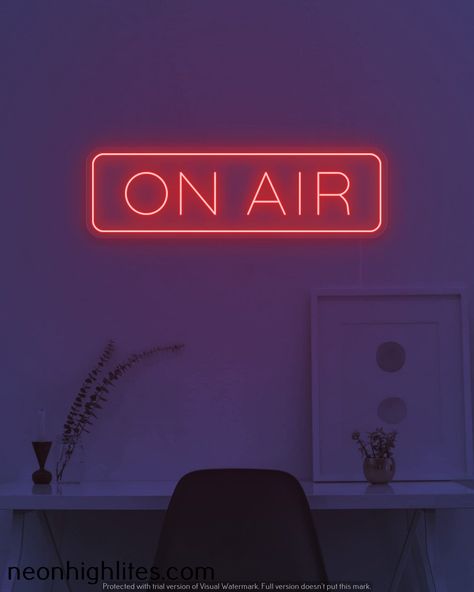 Creating a Cool Retro Vibe with Vintage Neon Signs On Air Radio, Neon Effect, Living Room Wall Decoration, Neon Wall Signs, Wall Graphic, Neon Flex, Retro Neon, Diy Living Room Decor, Room Wall Decoration