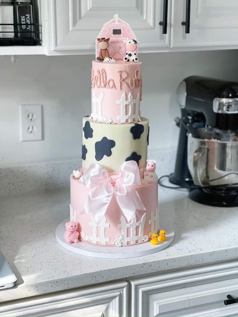 First Rodeo Birthday Party, Plaid Cake, Second Rodeo, Rodeo Birthday Party, First Rodeo Birthday, Rodeo Birthday Parties, Cow Cakes, Rodeo Birthday, First Rodeo