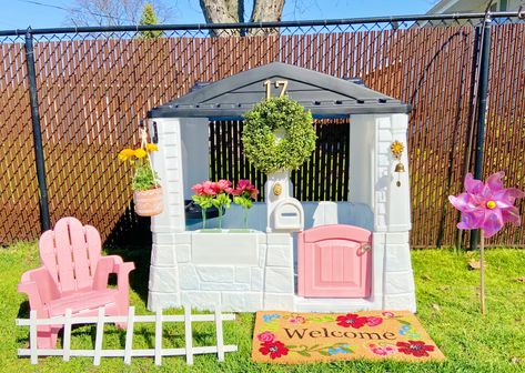 Took apart our step2 neat & tidy cottage playhouse and gave it a facelift. Spray painted & added lots of fun details! Spray Paint Playhouse, Step 2 Cottage Makeover, Upcycle Playhouse, Step2 Playhouse Makeover, Step 2 Playhouse Makeover, Playhouse Paint Ideas, Painted Playhouse, Outdoor Playhouse Ideas, Cottage Playhouse